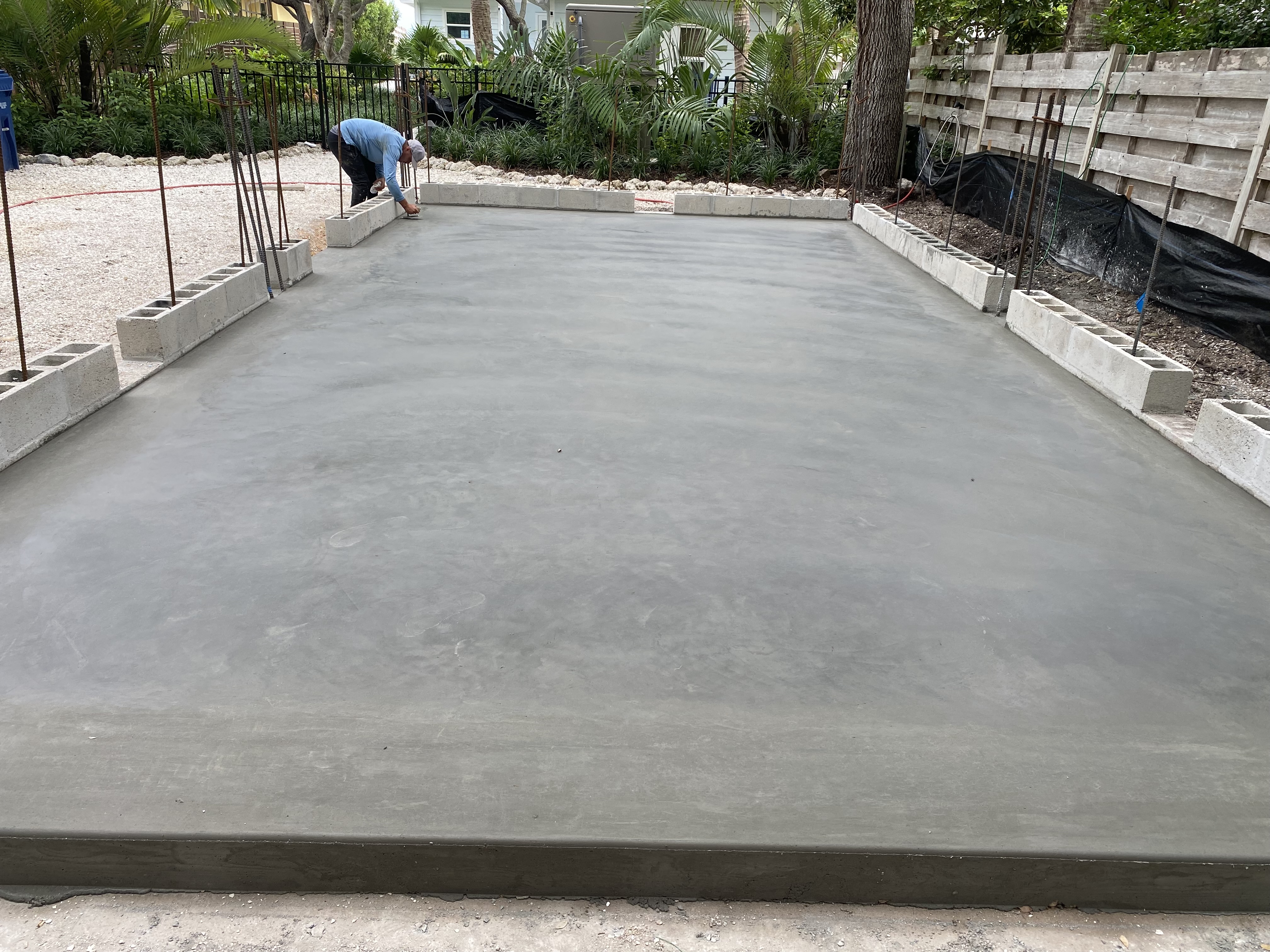 Point of Rocks Road garage addition